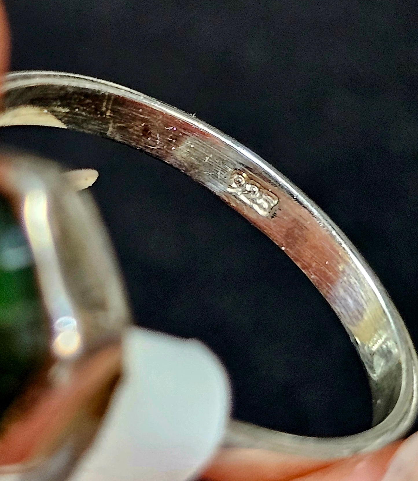Natural Emerald Ring set in .925 Sterling Silver Sz 9