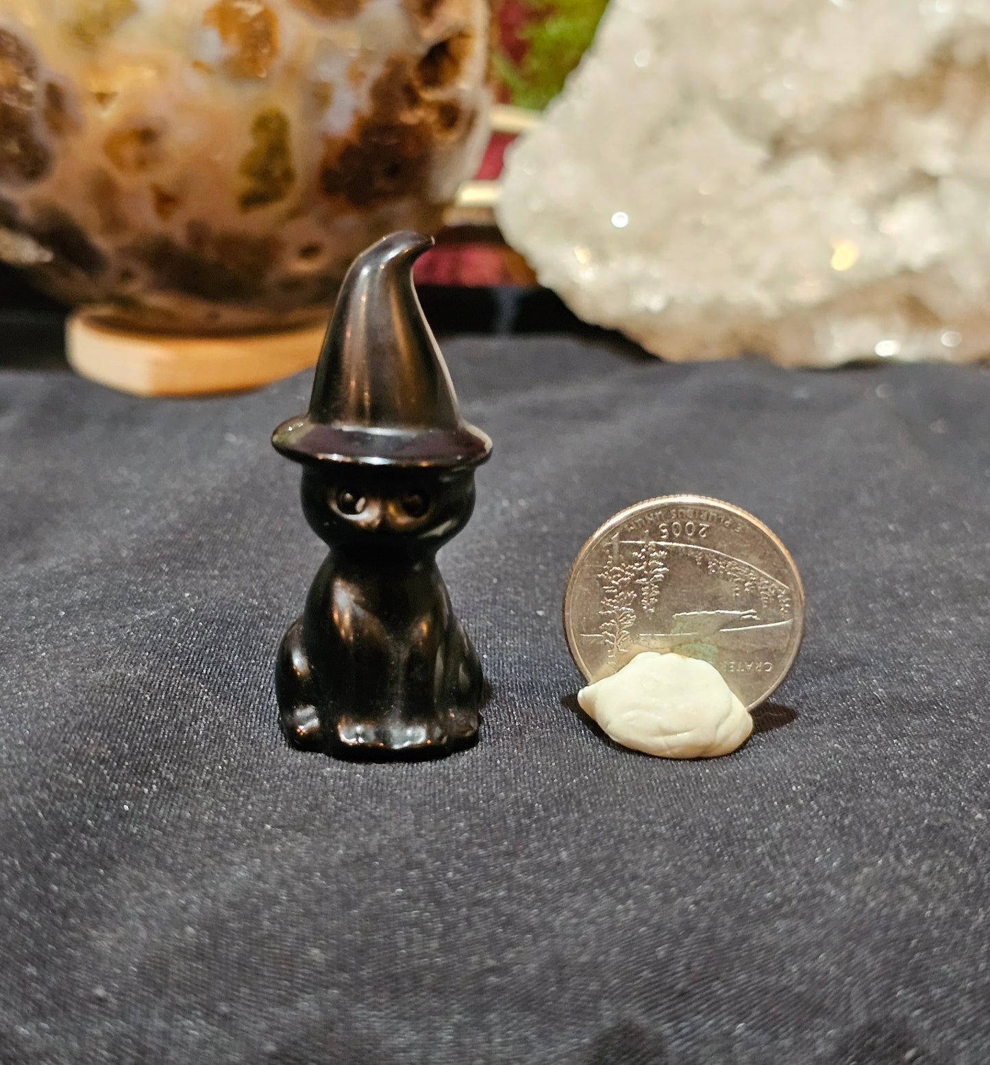 Witch Cat carving