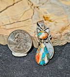 Spiny Oyster & Turquoise Cat Pendant – Sterling Silver Southwest Style (1.85”)