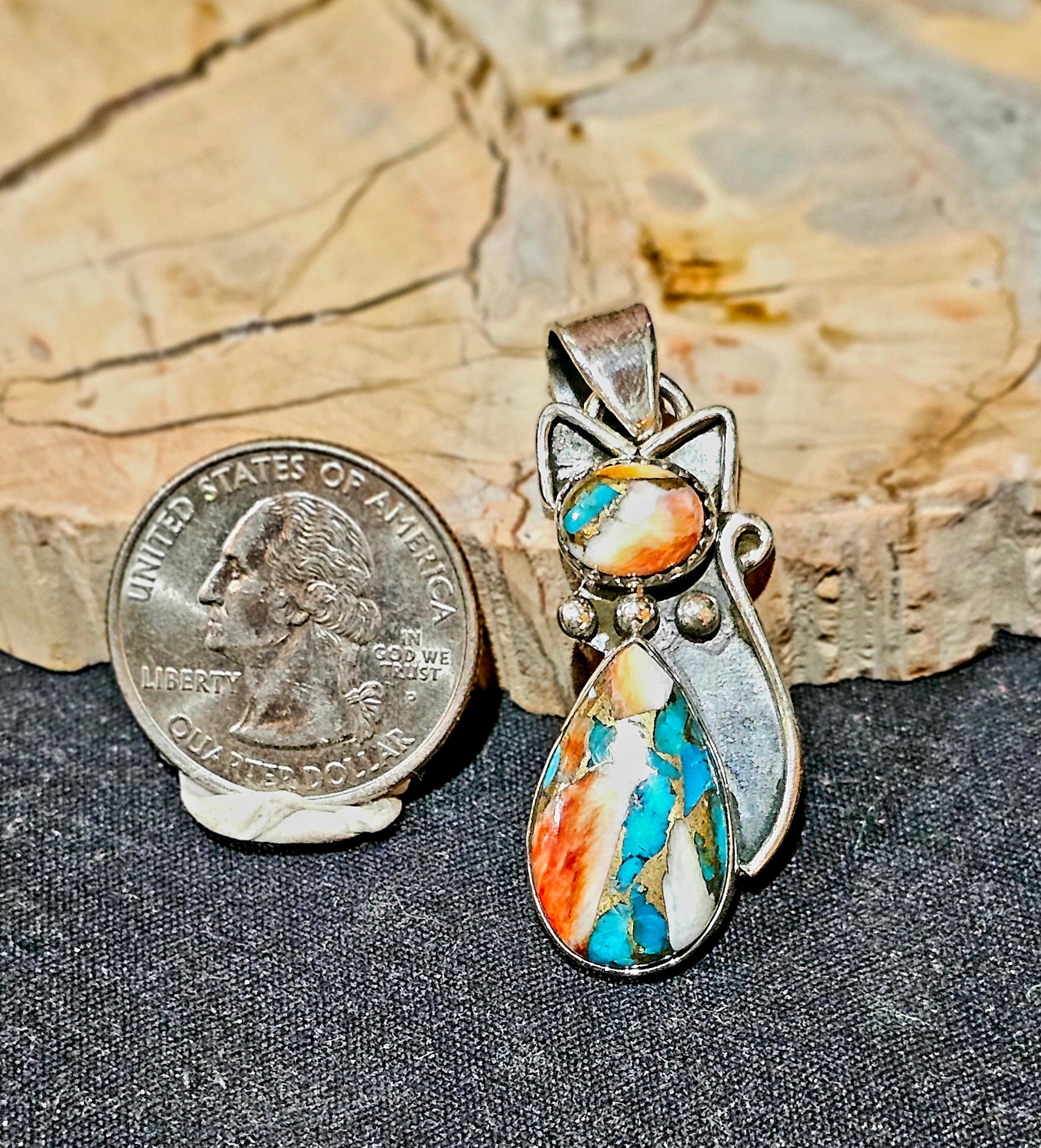 Spiny Oyster & Turquoise Cat Pendant – Sterling Silver Southwest Style (1.85”)