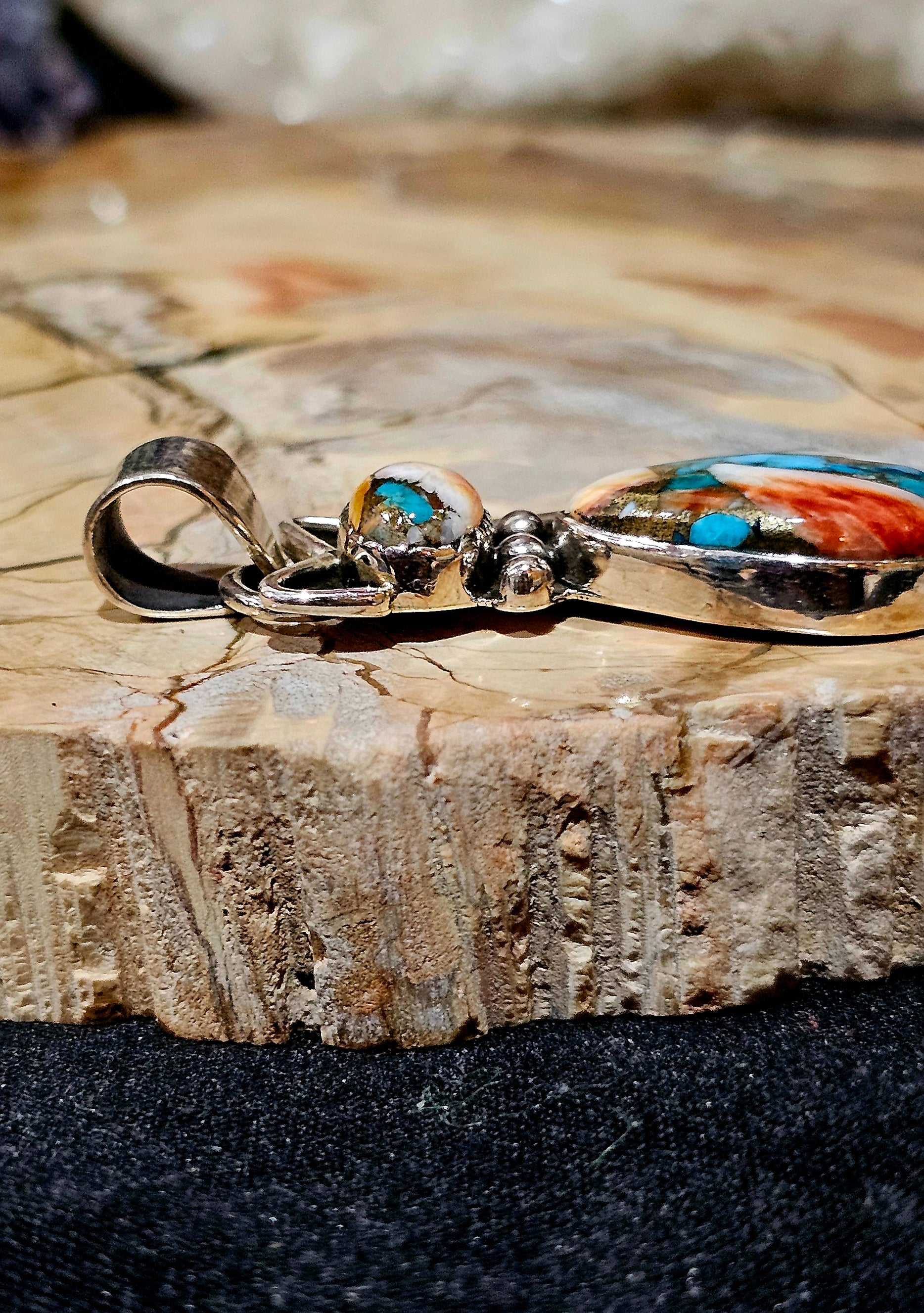 Spiny Oyster & Turquoise Cat Pendant – Sterling Silver Southwest Style (1.85”)