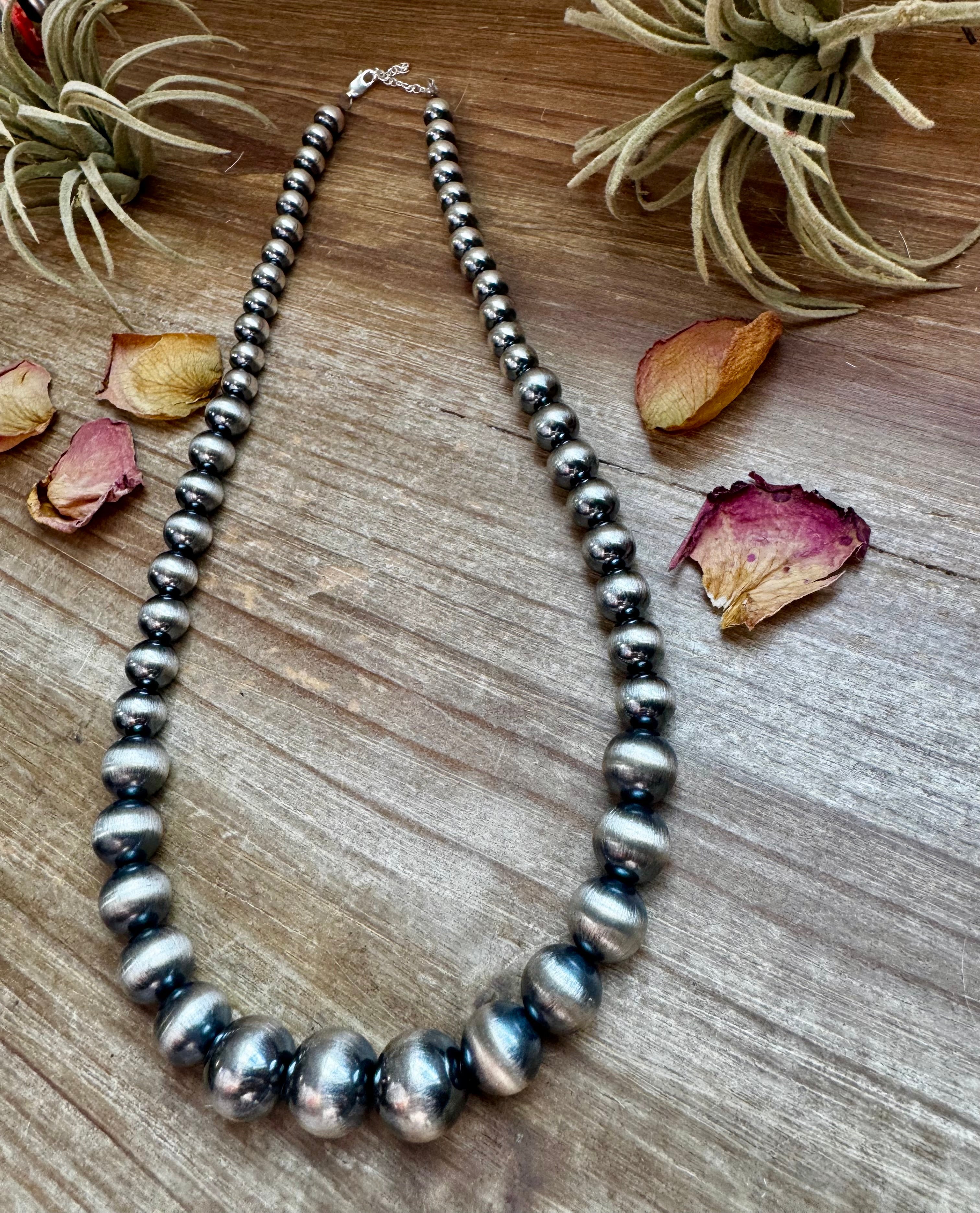 20 1/2 inch 8 to 14 mm Sterling Silver Pearls Necklace