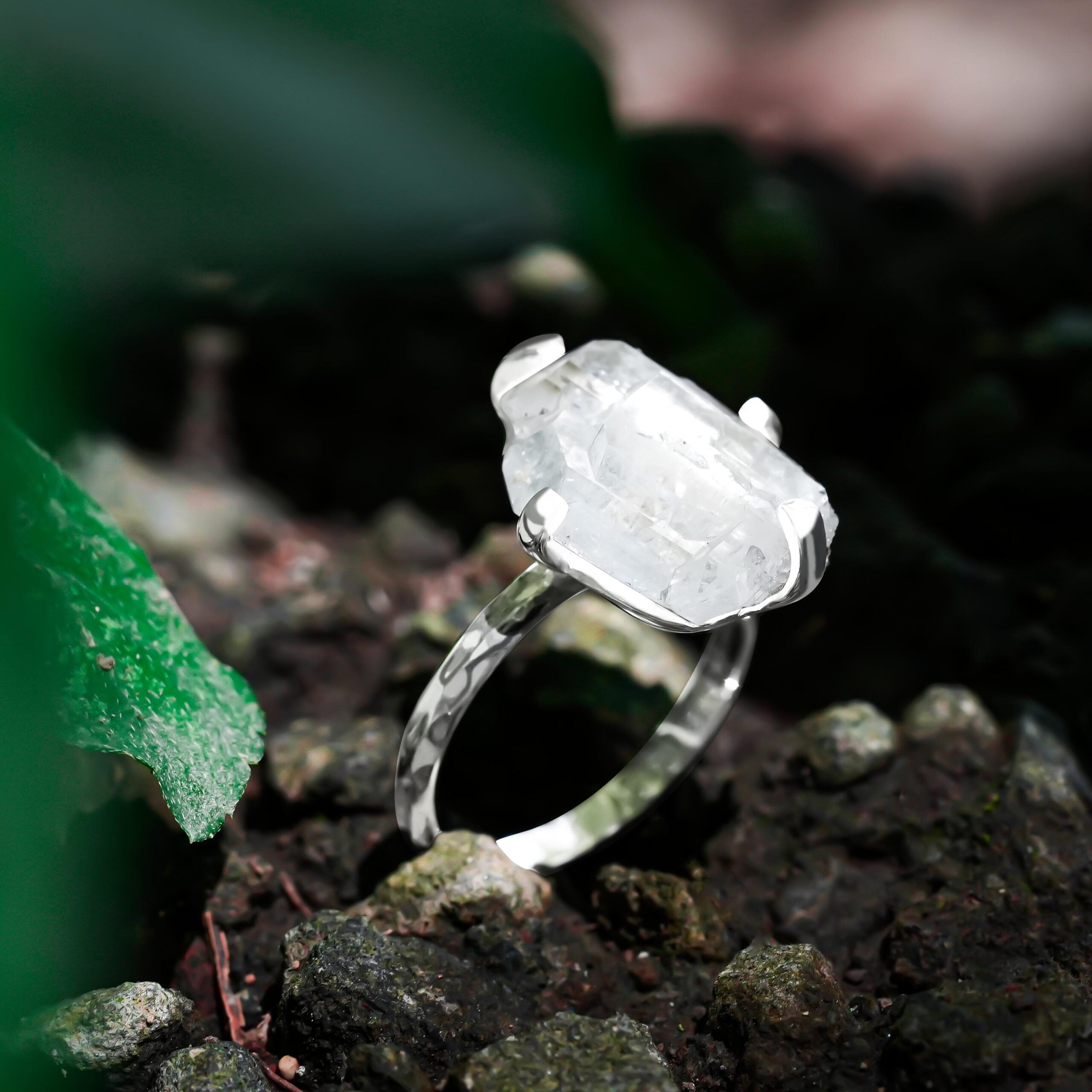 Starborn Faden Quartz Prong Set Ring in Sterling Silver