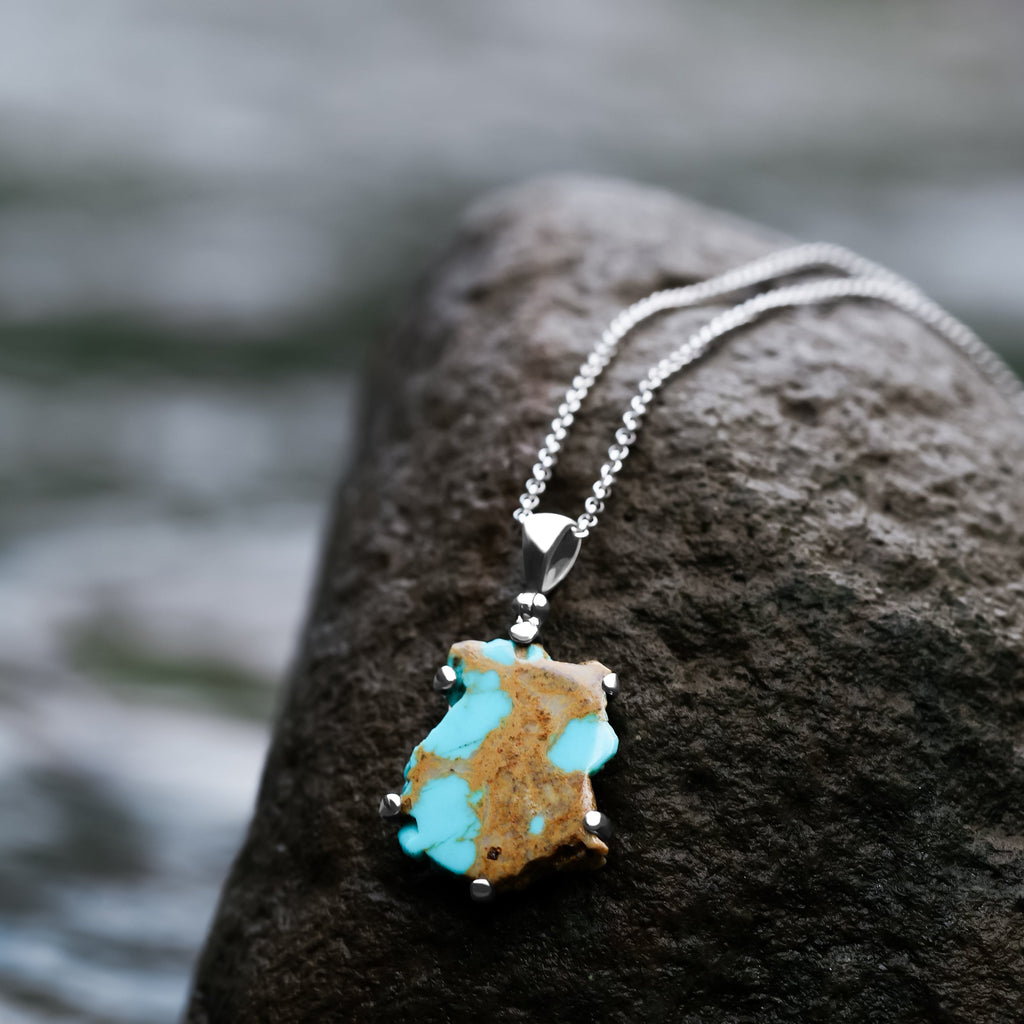 Starborn Patagonia Turquoise Prong Set Pendant in Sterling Silver