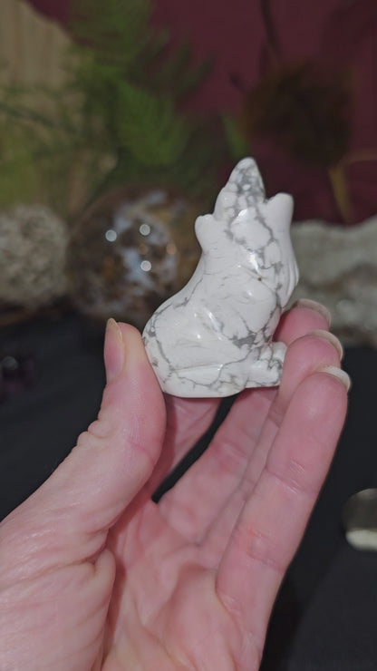Howlite Wolf Carving
